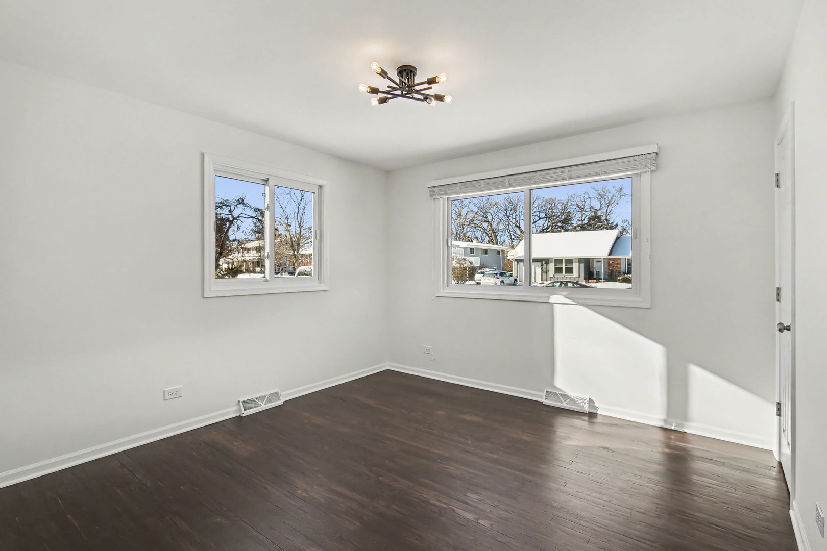 507 Northgate Road Lindenhurst, IL 60046 - Photo 17 of 36