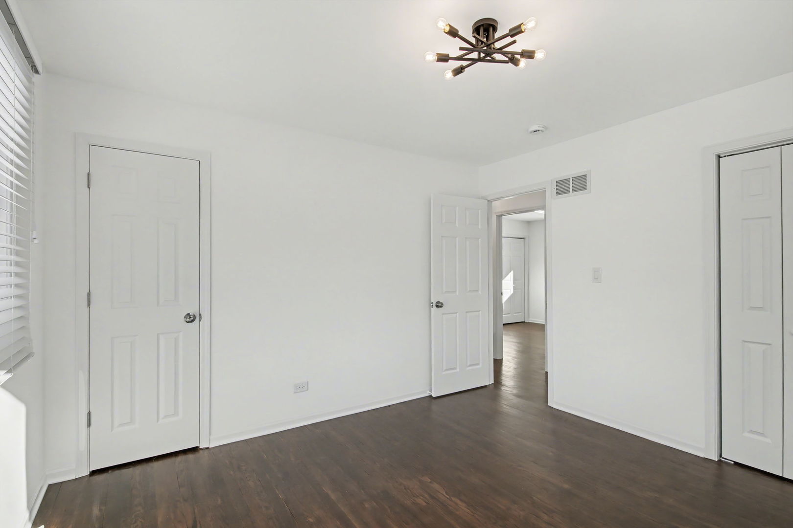 507 Northgate Road Lindenhurst, IL 60046 - Photo 18 of 36