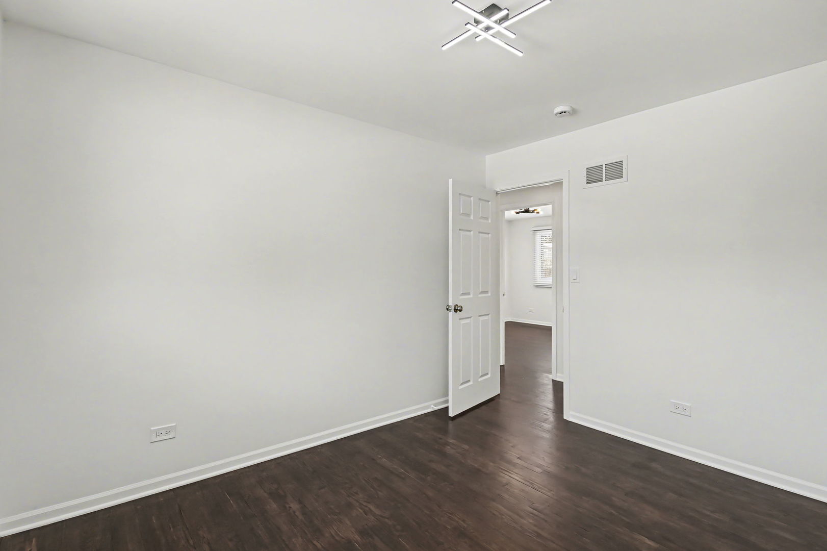 507 Northgate Road Lindenhurst, IL 60046 - Photo 24 of 36