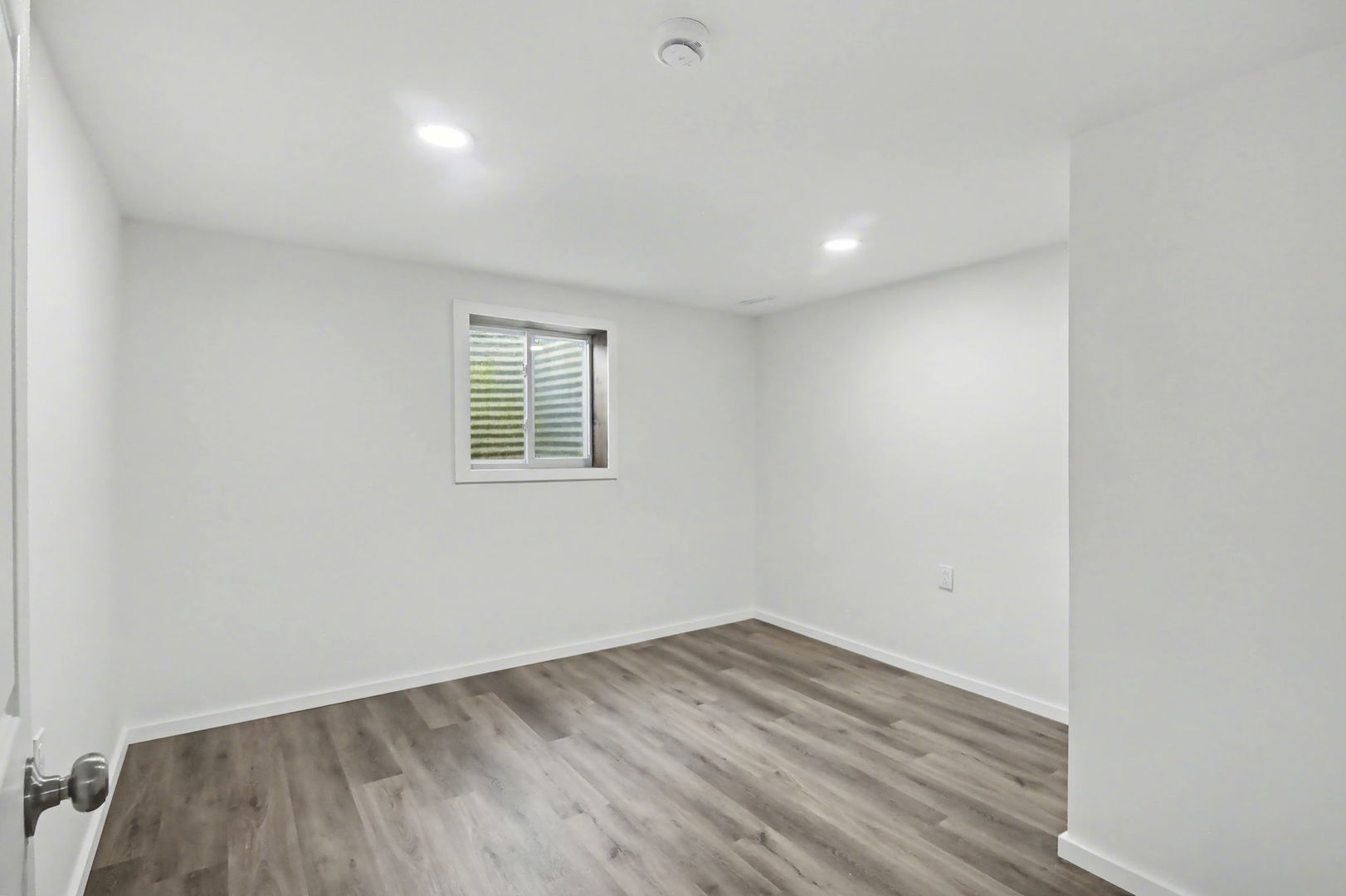 507 Northgate Road Lindenhurst, IL 60046 - Photo 28 of 36