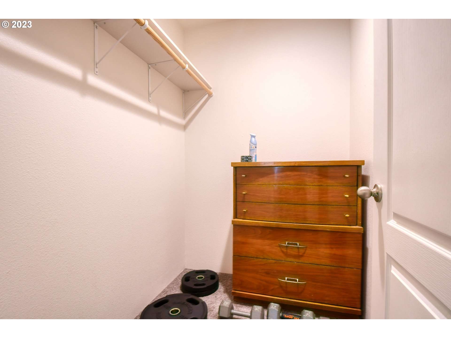 301 Northwest 3rd Street Boardman, OR 97818 - Photo 23 of 31 a view of cabinet