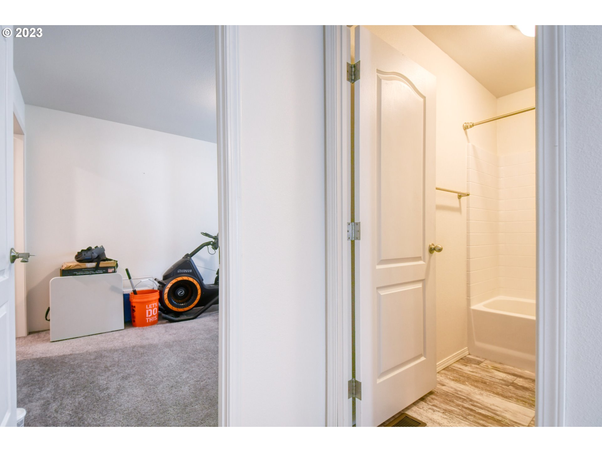 301 Northwest 3rd Street Boardman, OR 97818 - Photo 24 of 31 a view of an empty room