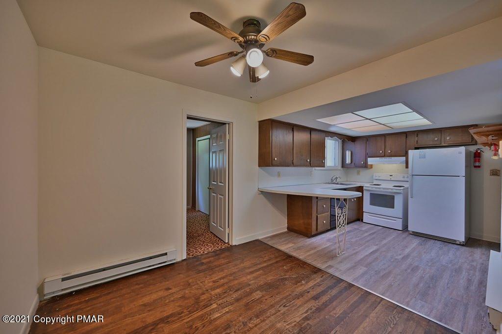 4129 Low Ridge Road Pocono Summit, PA 18346 - Photo 17 of 60 Photo 17
