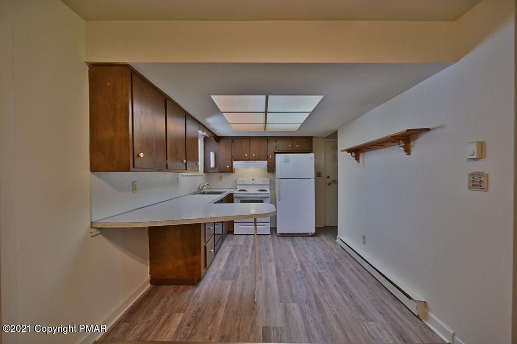 4129 Low Ridge Road Pocono Summit, PA 18346 - Photo 18 of 60 Photo 18