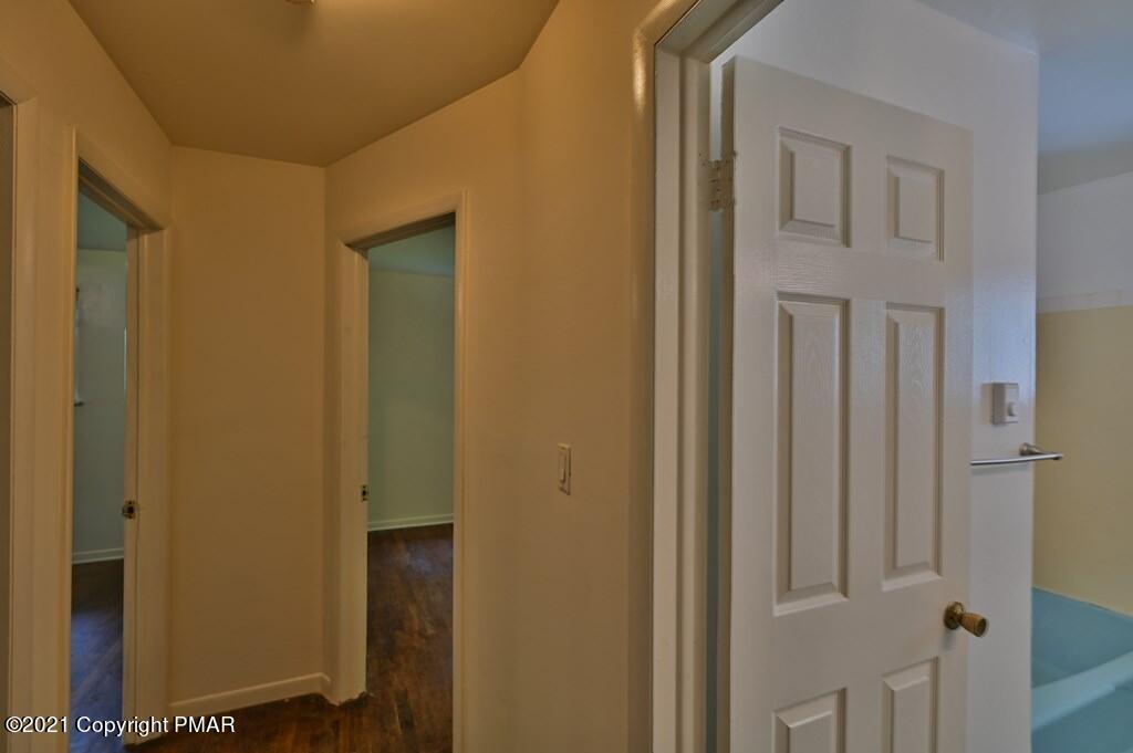 4129 Low Ridge Road Pocono Summit, PA 18346 - Photo 28 of 60 Photo 28