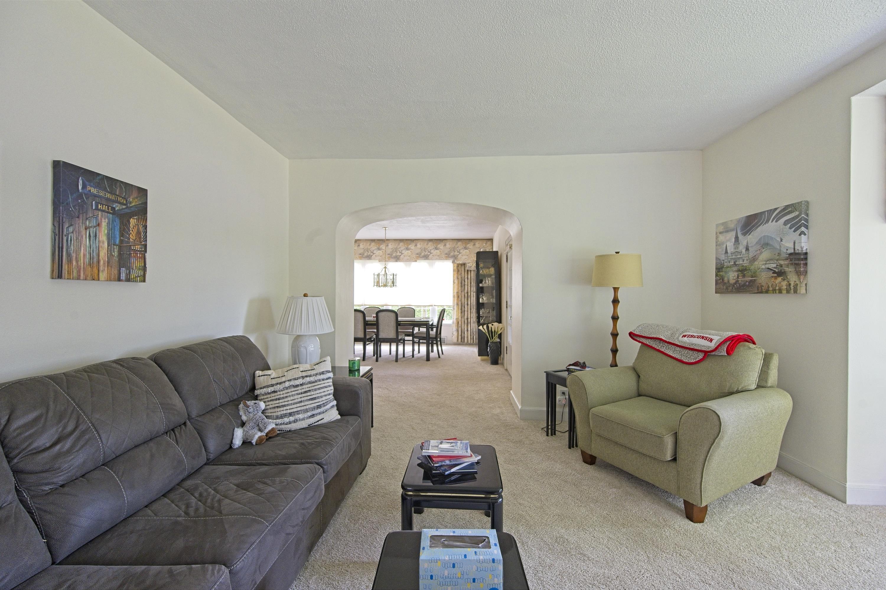 304 10th Baraboo, WI 53913 - Photo 9 of 28