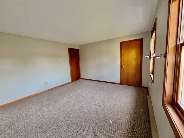472 Russell Road Westfield, MA 01085 - Photo 8 of 15