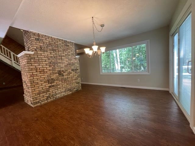 237 Rising Fawn Trail Roscommon, MI 48653 - Photo 3 of 54 Dining Area