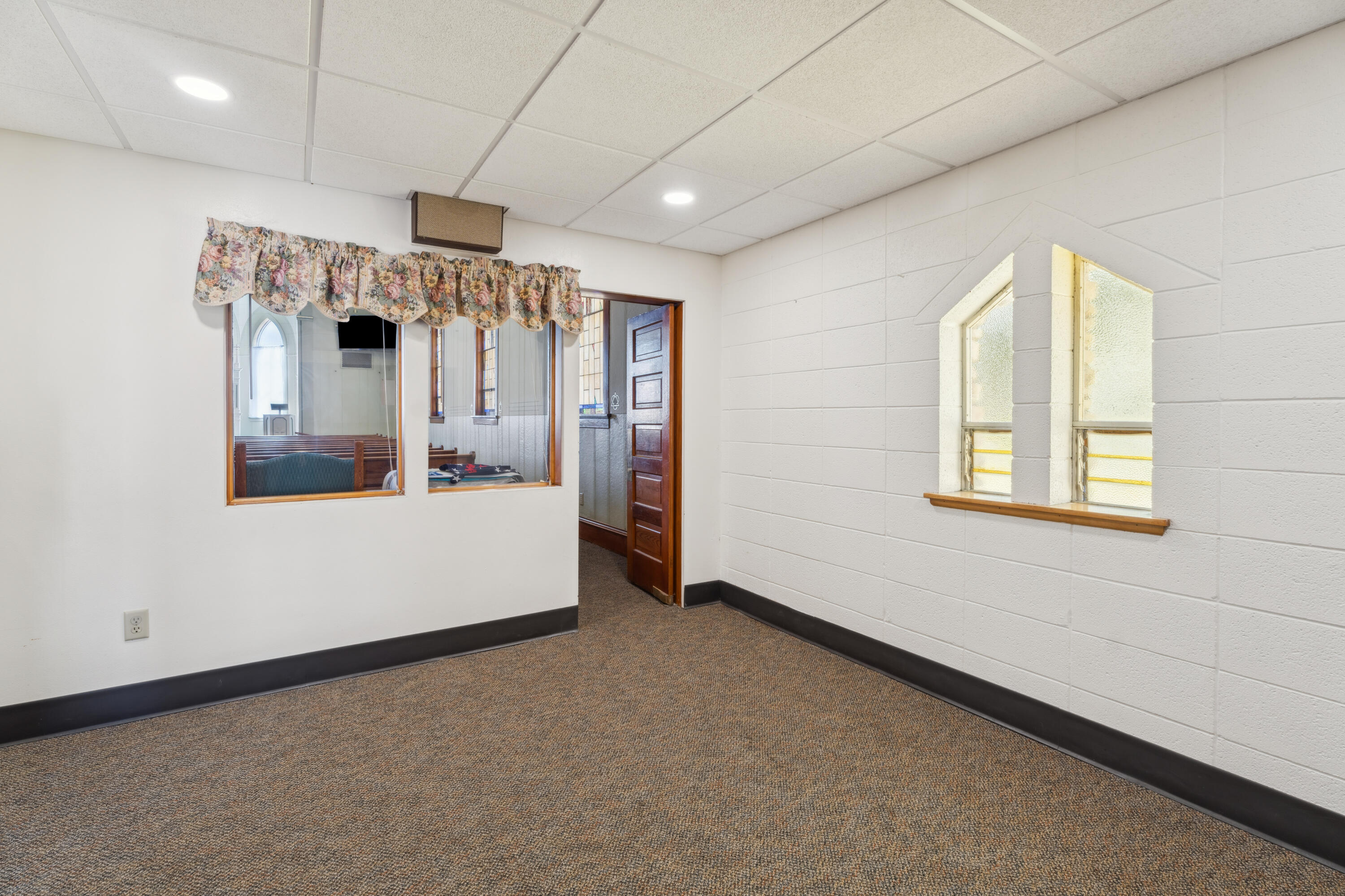 W494 Elm Street Osceola, WI 53010 - Photo 6 of 74 photo-6