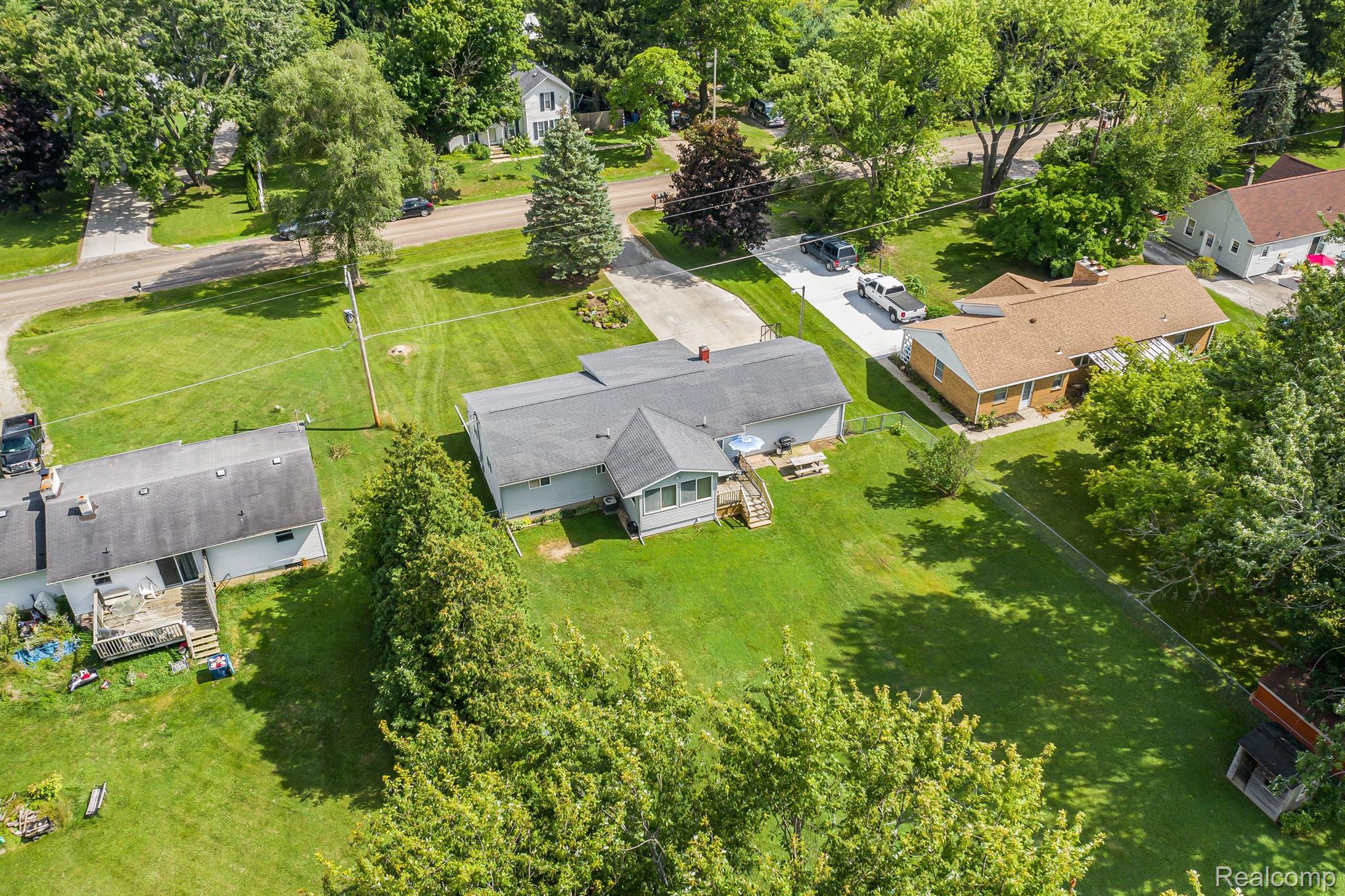 11124 Main Road Fenton, MI 48430 - Photo 42 of 43 Gallery Image 42