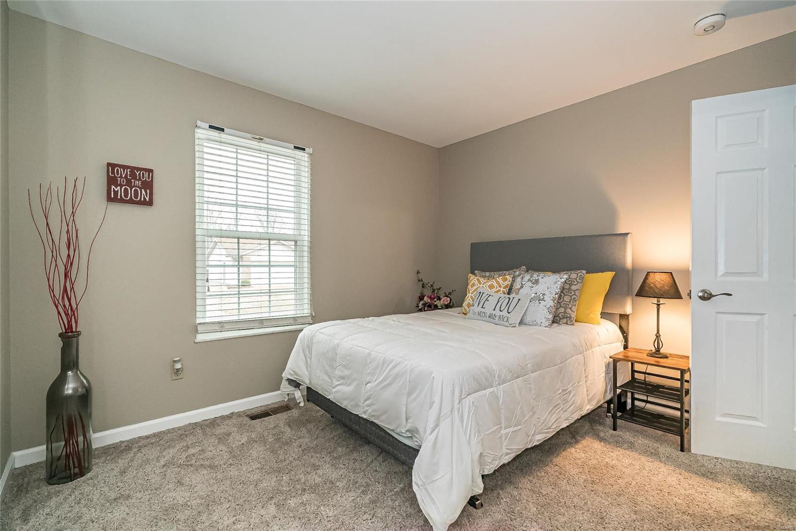 2126 Chatport Road St. Louis, MO 63129 - Photo 11 of 24