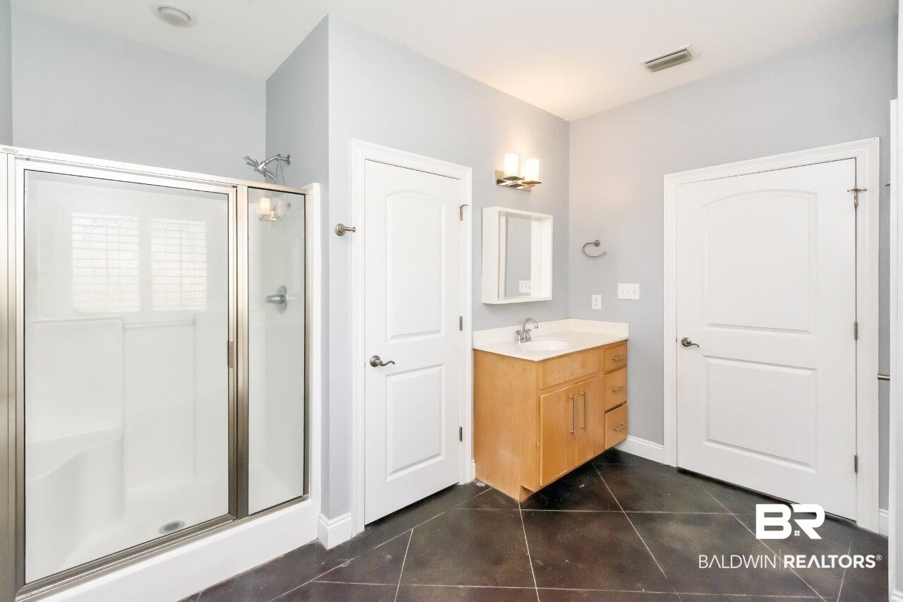 372 Laura Court Mobile, AL 36608 - Photo 16 of 27