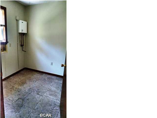 3681 Kynesville Road Marianna, FL 32448 - Photo 5 of 24 Gallery Image 5