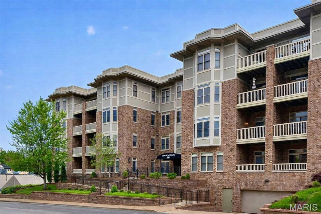 540 North And South Road, Unit 103 University City, MO 63130 - Photo 1 of 19