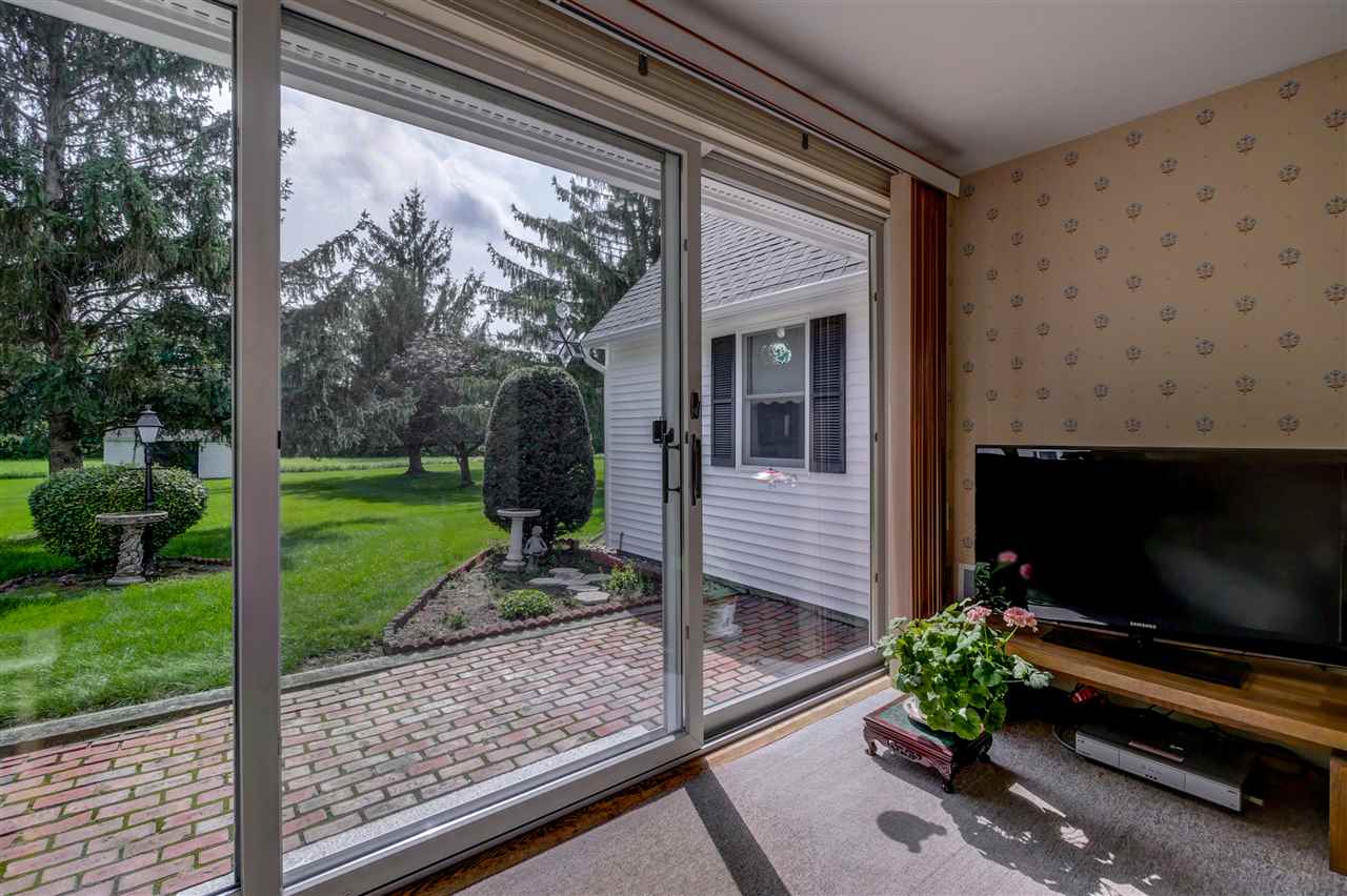325 Little Sunapee Road New London, NH 03257 - Photo 21 of 37