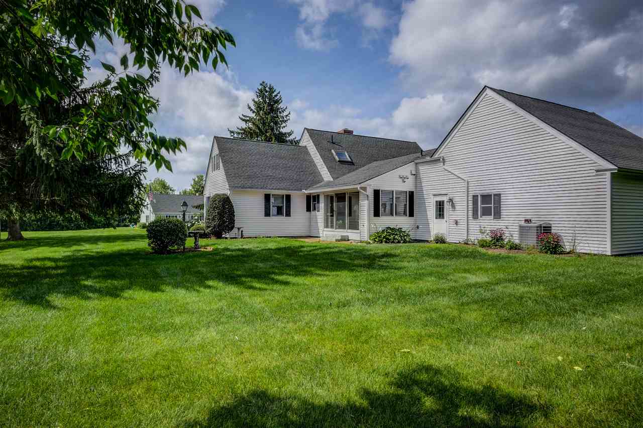 325 Little Sunapee Road New London, NH 03257 - Photo 32 of 37