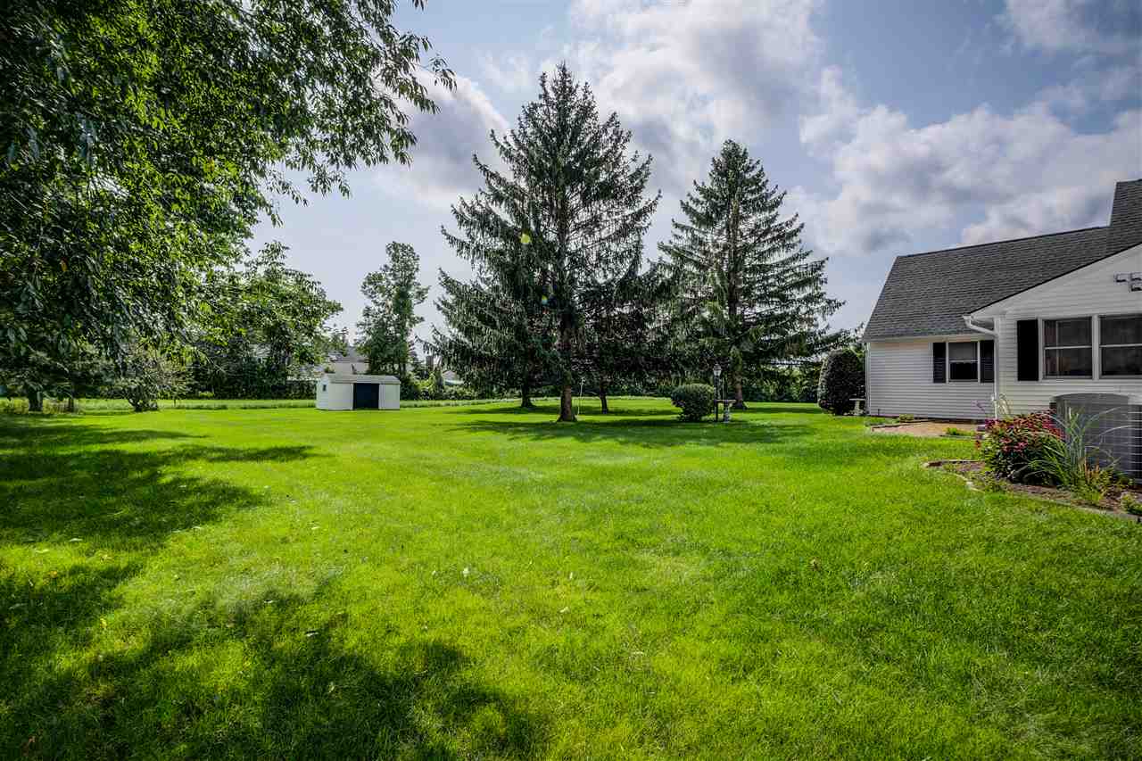 325 Little Sunapee Road New London, NH 03257 - Photo 33 of 37
