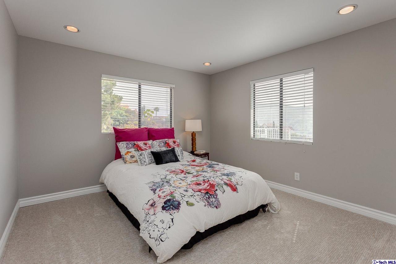 753 Foxkirk Road Glendale, CA 91206 - Photo 15 of 25 Additional Photo