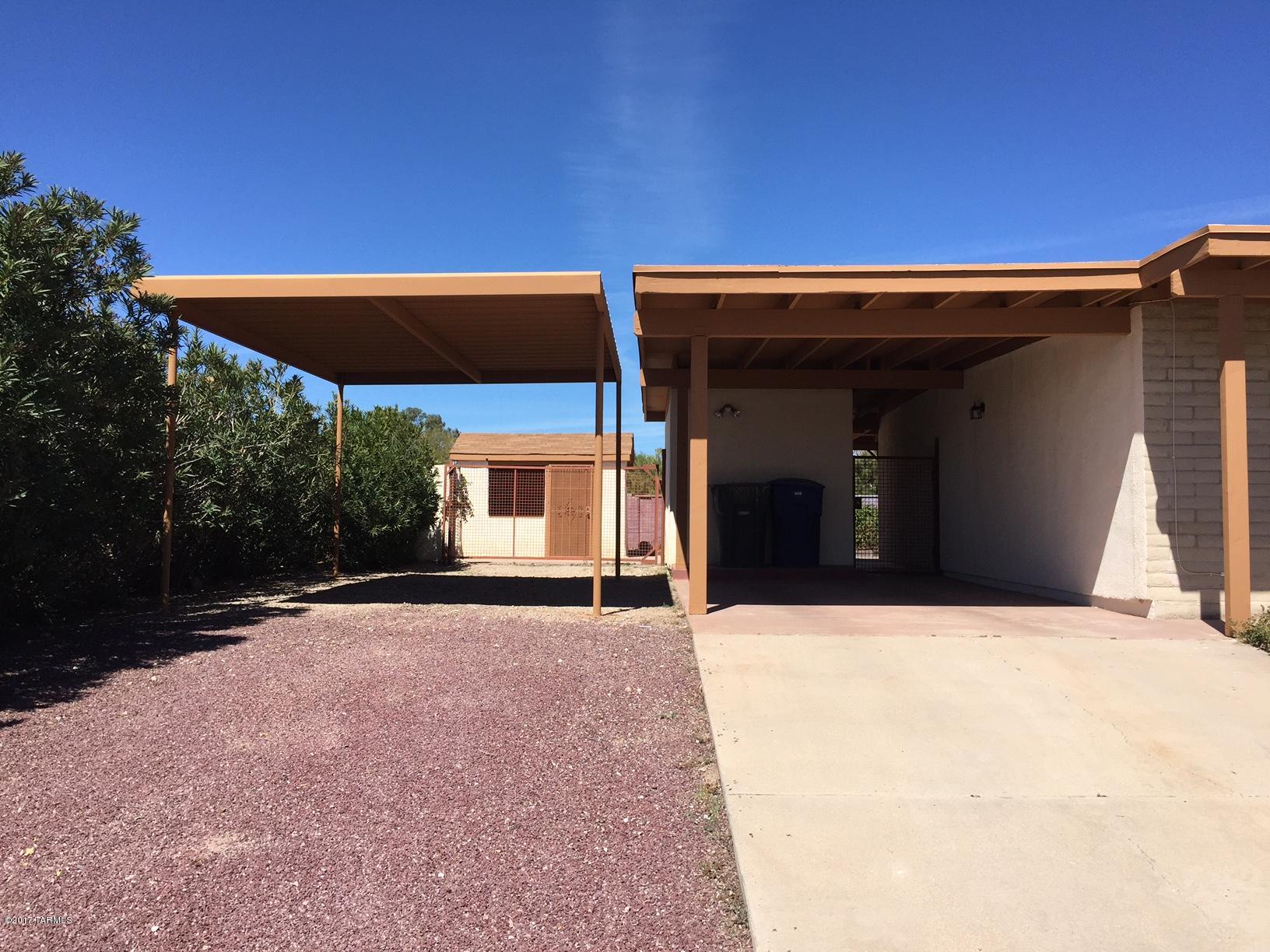 9561 East Sellarole Road Tucson, AZ 85730 - Photo 4 of 27 Gallery Image 4
