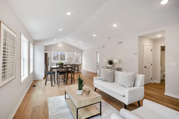 $415,000 | 1113 Dorothy Lane, Elko New Market, MN 55054