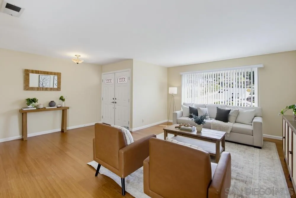 Oversized front window allowing for more natural light!