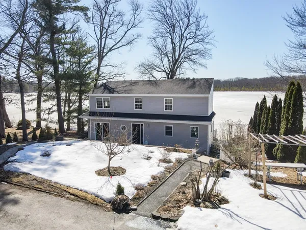$765,000 | 207 White Pond Road, Lancaster, MA 01523