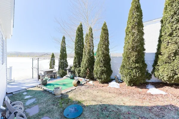 $675,000 | 207 White Pond Road, Lancaster, MA 01523