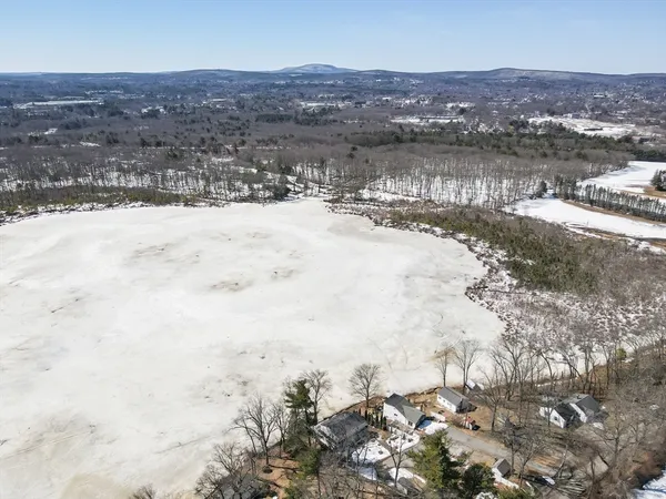 $675,000 | 207 White Pond Road, Lancaster, MA 01523
