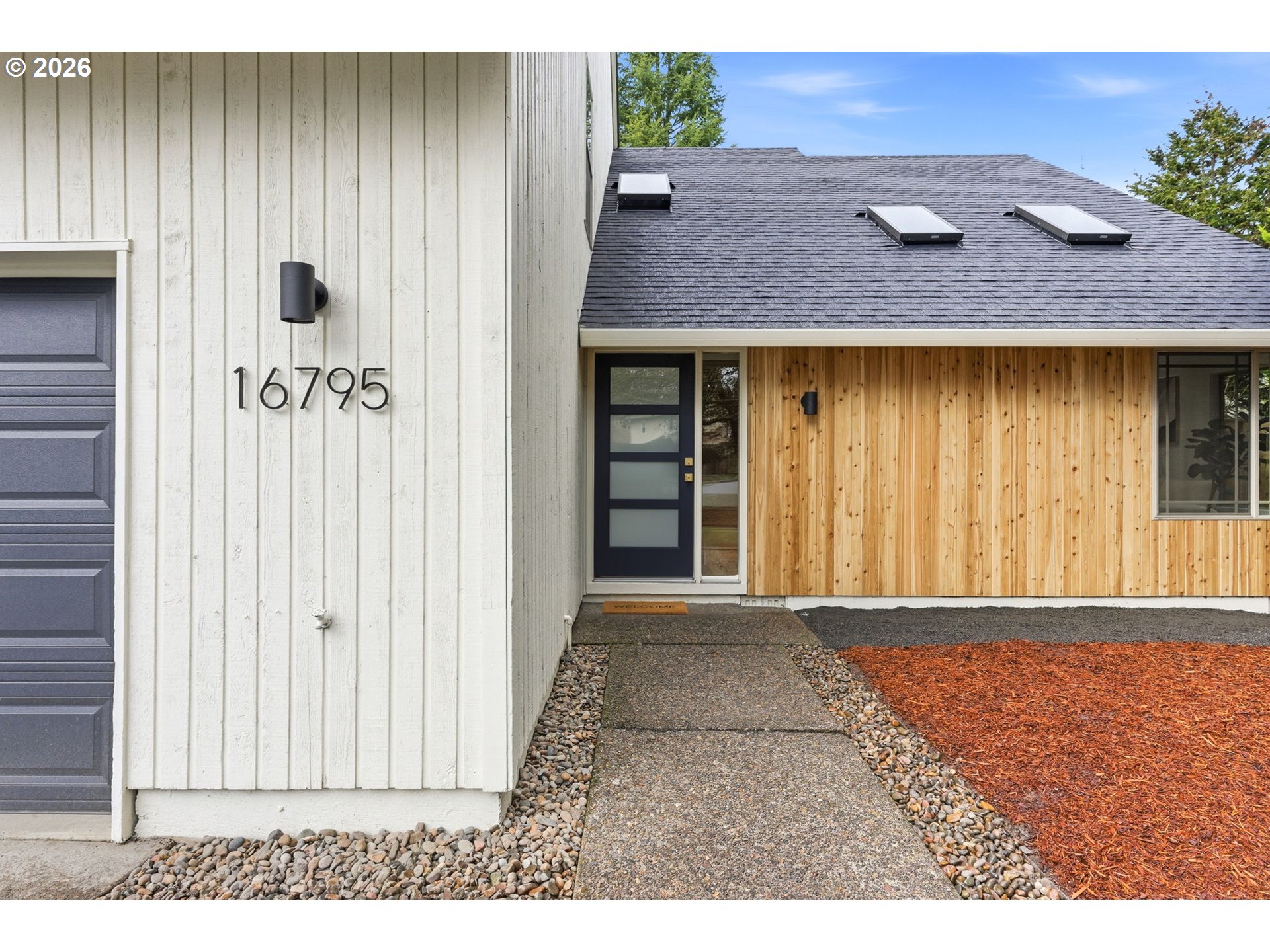 16795 Southwest Artesian Court Beaverton, OR 97006 - Photo 4 of 44