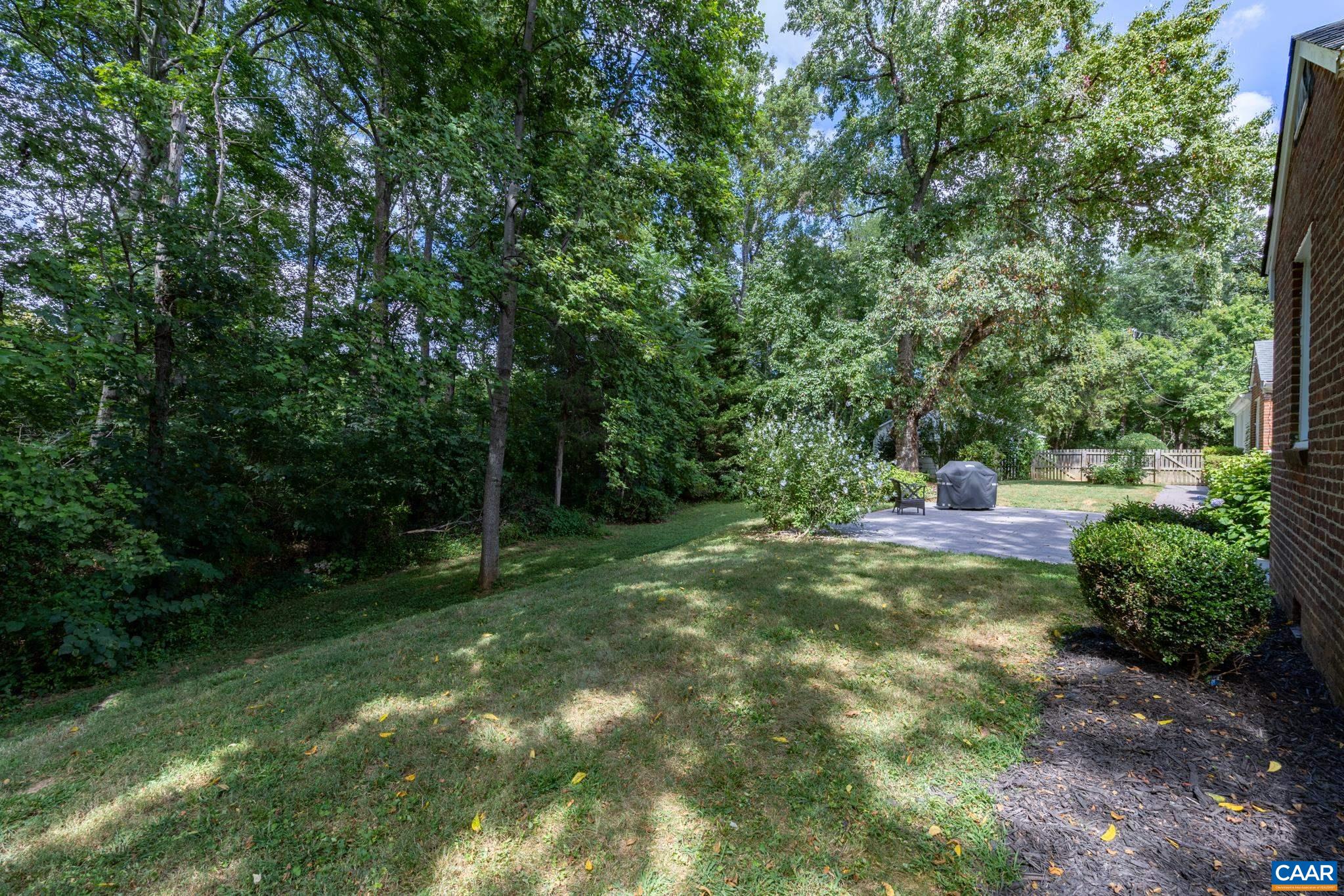 3304 Keswick Road Keswick, VA 22947 - Photo 36 of 38