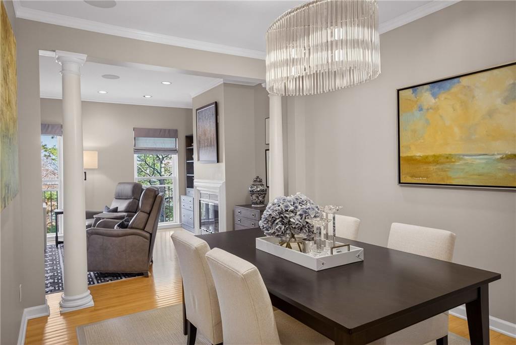 136 North Woodland Road Pittsburgh, PA 15232 - Photo 13 of 50 Main Floor Dining Room