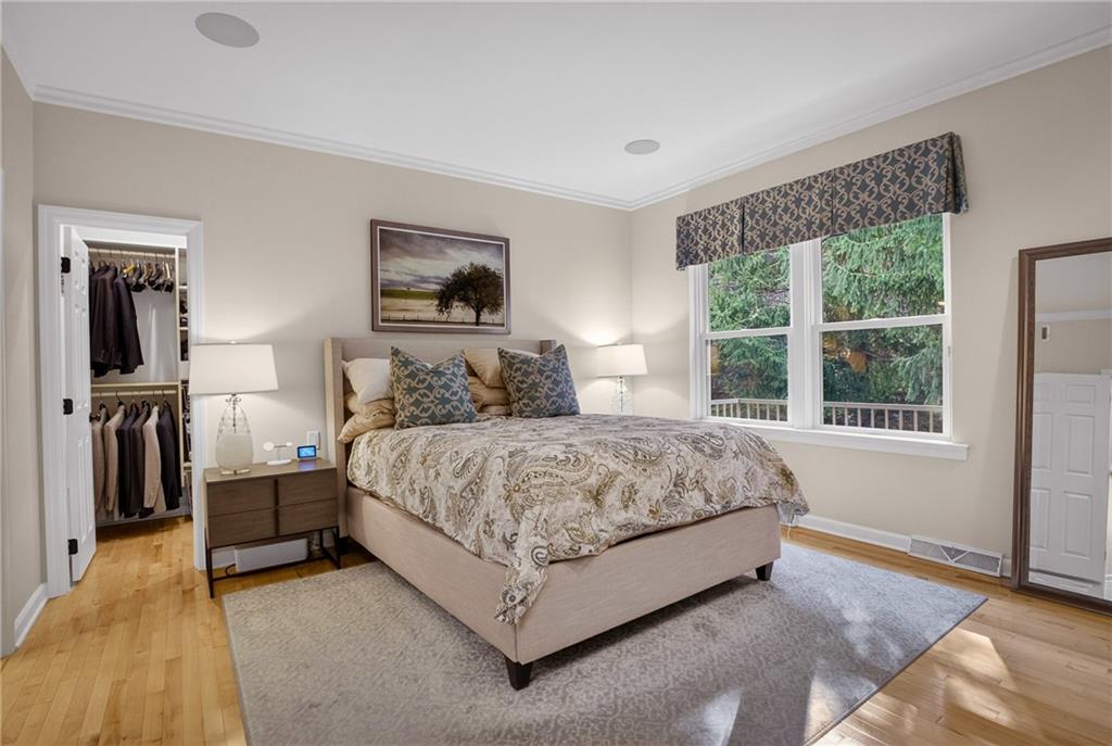 136 North Woodland Road Pittsburgh, PA 15232 - Photo 28 of 50 Primary Bedroom