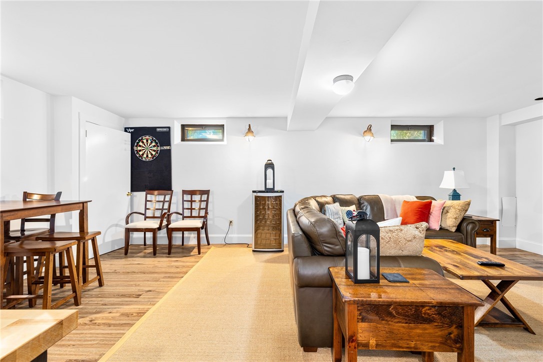 138 Carroll Avenue Newport, RI 02840 - Photo 26 of 39