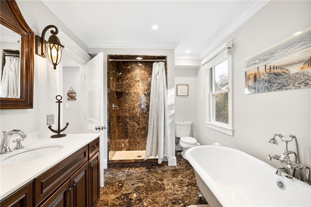 138 Carroll Avenue Newport, RI 02840 - Photo 38 of 39