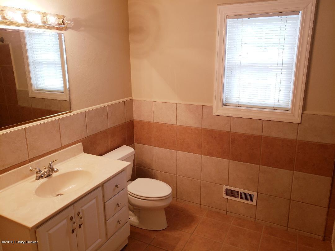 2617 Harmony Road Louisville, KY 40299 - Photo 5 of 19 20180831_084934