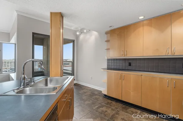 $324,900 | 128 Campau Avenue Northwest, Grand Rapids, MI 49503