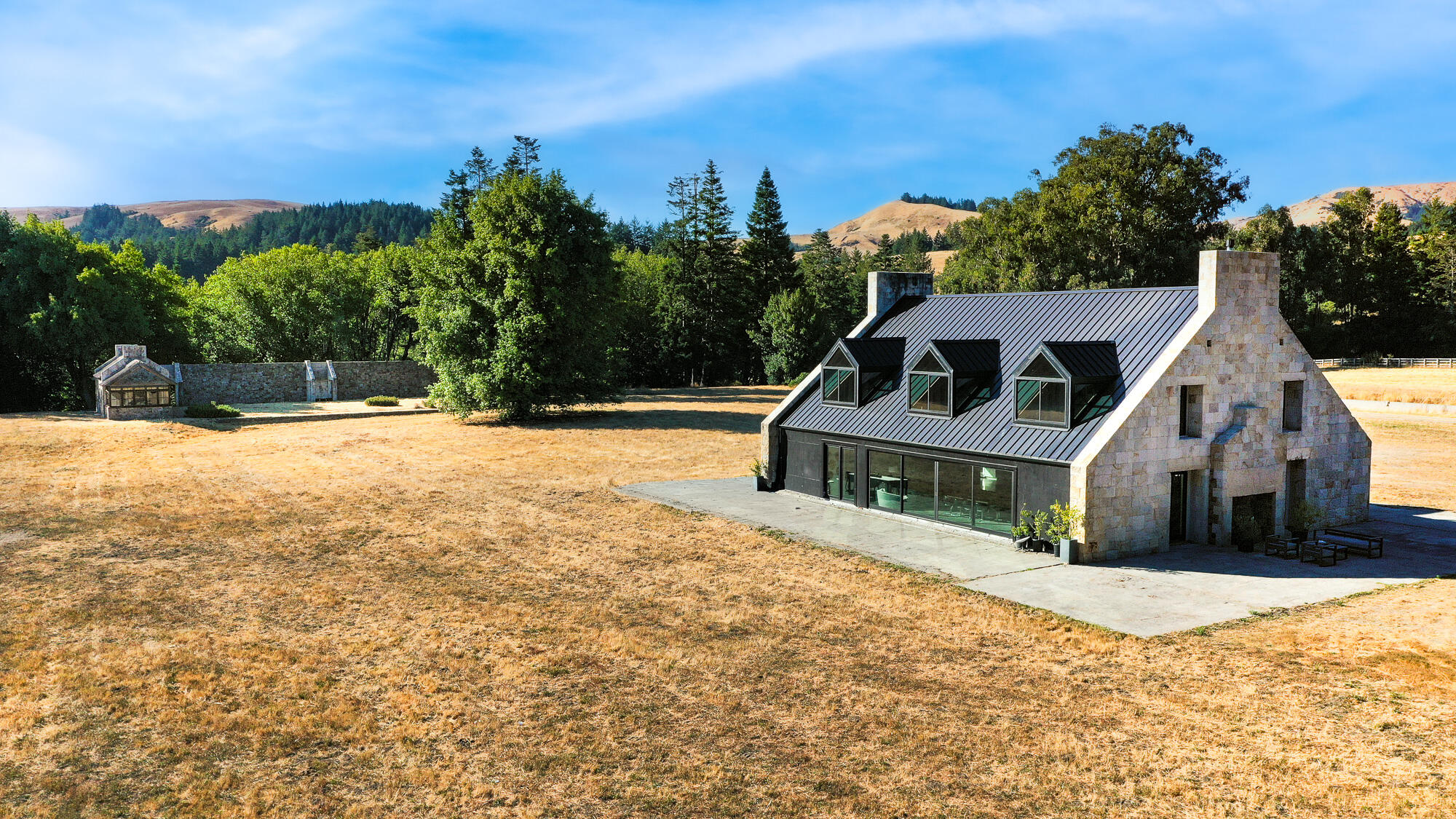 26000 Mattole Road Ferndale, CA 95536 - Photo 8 of 71