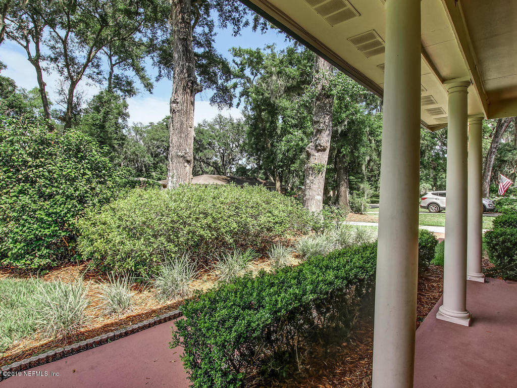 2832 Paces Ferry Road West Orange Park, FL 32073 - Photo 17 of 46 2832 Paces Ferry Rd W Orange-008-014-Fro