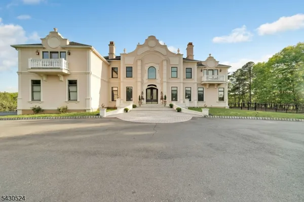 $2,250,000 | 37 Robbins Road South, Millstone Township, NJ 08510