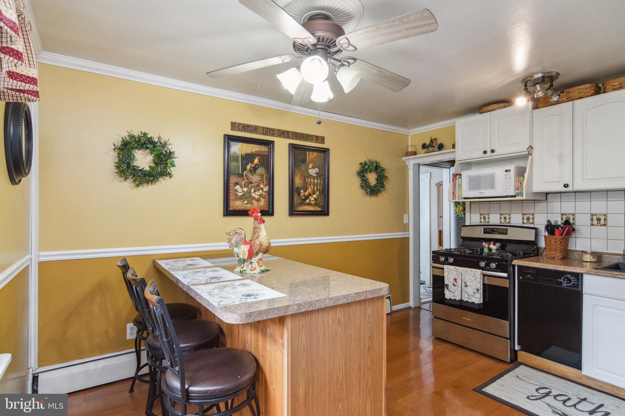 1202-7 Seven Oaks Road Halethorpe, MD 21227 - Photo 4 of 24 Kitchen