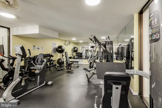 a view of livingroom and hardwood floor