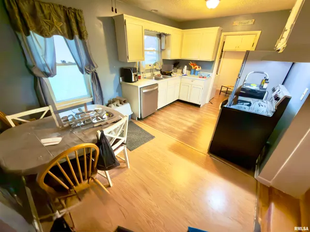 $114,900 | 904 West Elm Street, Olney, IL 62450