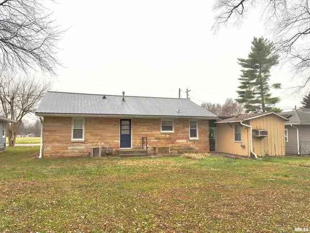 $114,900 | 904 West Elm Street, Olney, IL 62450