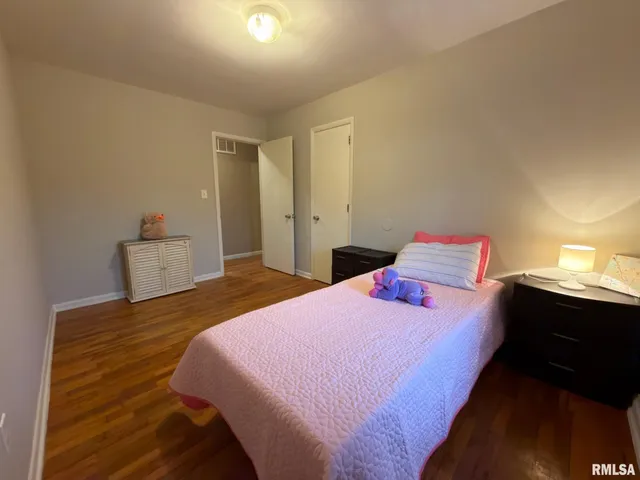 $114,900 | 904 West Elm Street, Olney, IL 62450