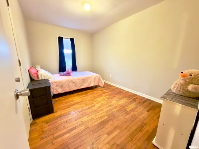 $114,900 | 904 West Elm Street, Olney, IL 62450