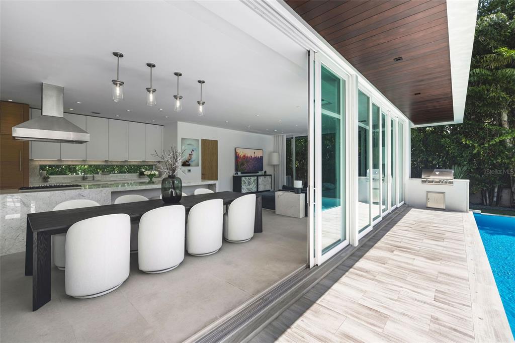 4433 North Bay Road Miami Beach, FL 33140 - Photo 26 of 67