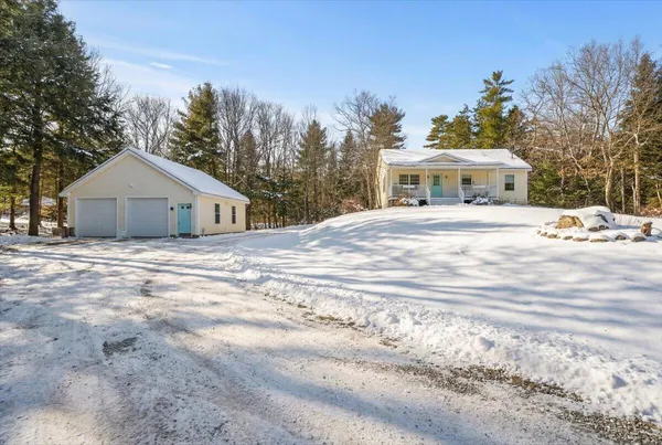 $469,900 | 432 Meadow Road, Casco, ME 04015