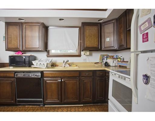 590 New Ludlow Road Chicopee, MA 01020 - Photo 2 of 14 Gallery Image 2