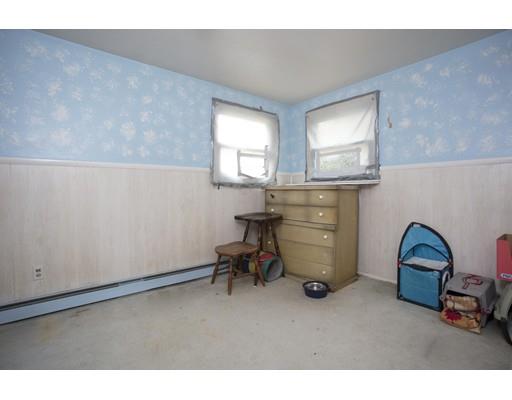 590 New Ludlow Road Chicopee, MA 01020 - Photo 5 of 14 Gallery Image 5
