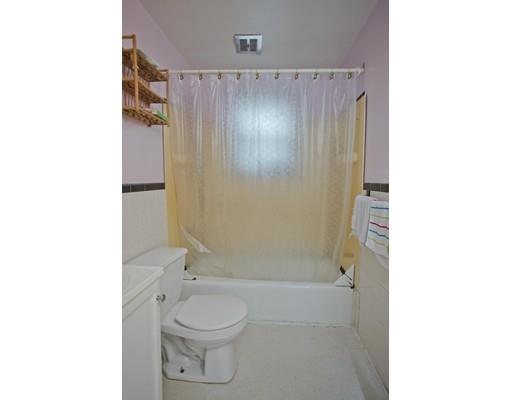 590 New Ludlow Road Chicopee, MA 01020 - Photo 6 of 14 Gallery Image 6